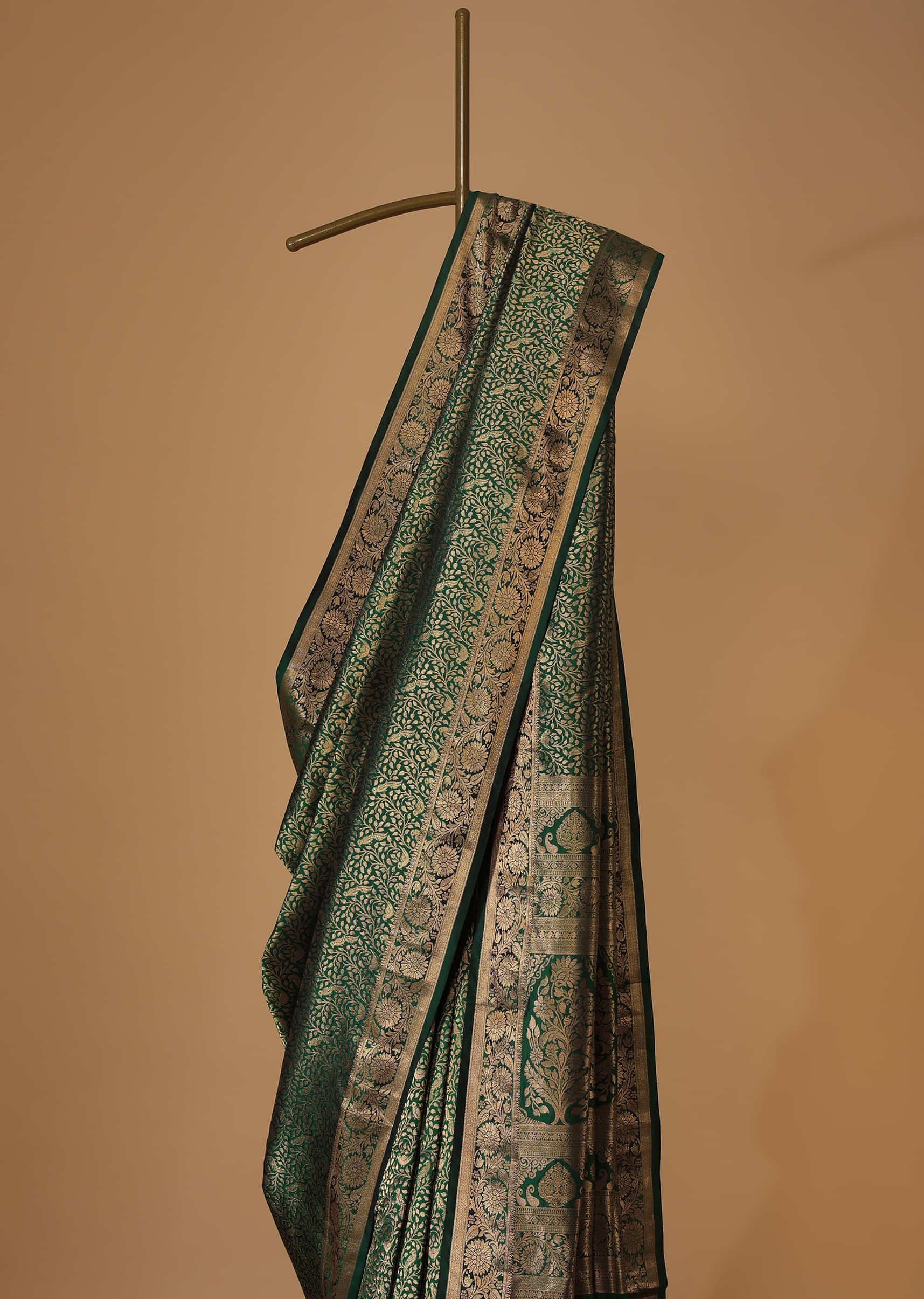 Bottle Green Woven Kanjivaram Silk Saree