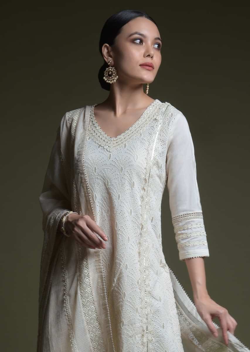 Off White Straight Cut Suit In Cotton With Thread Cut Work Embroidered Scallop Jaal  