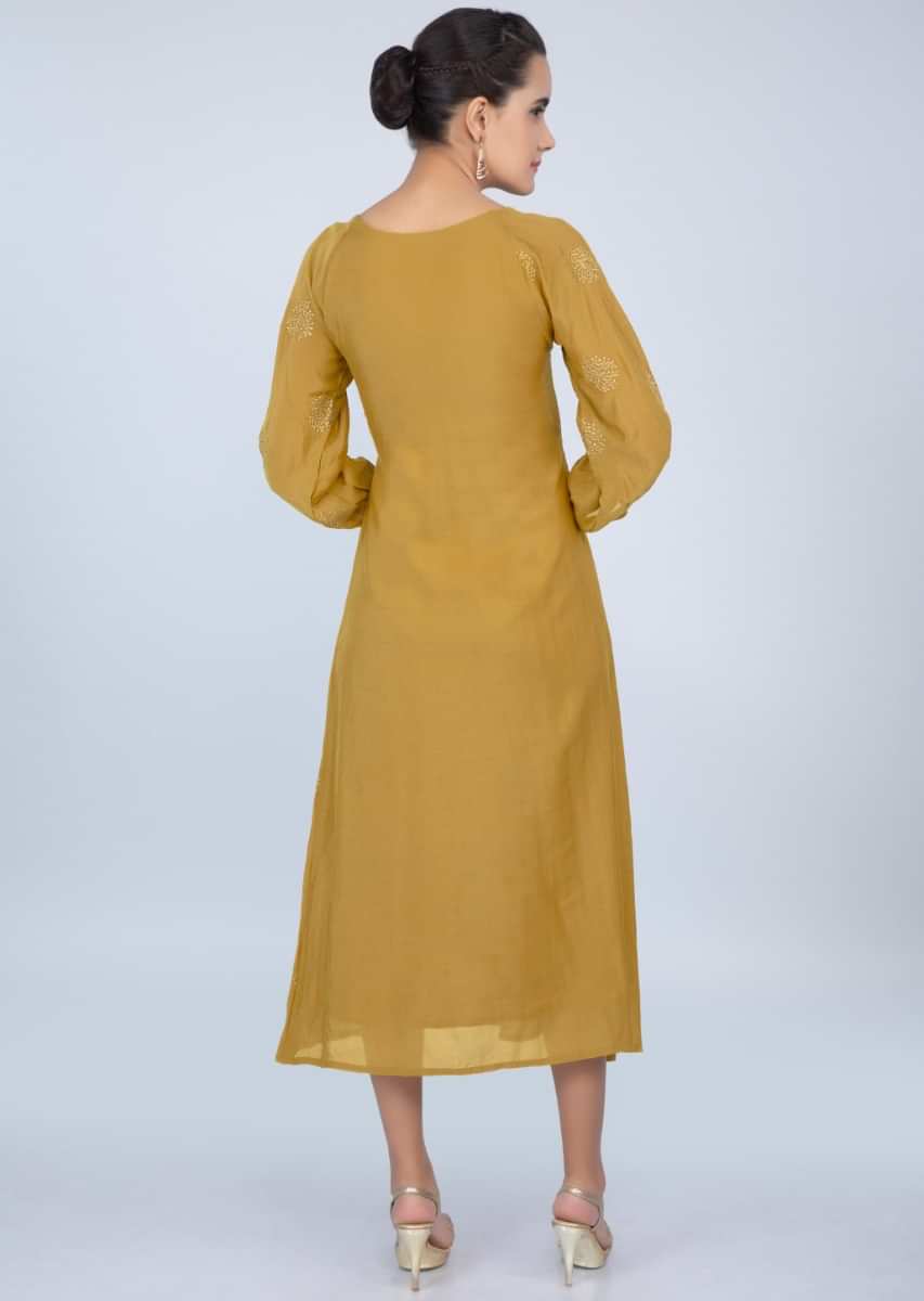 Pale Mustard Kurti In Cotton Silk With Butti Online - Kalki Fashion