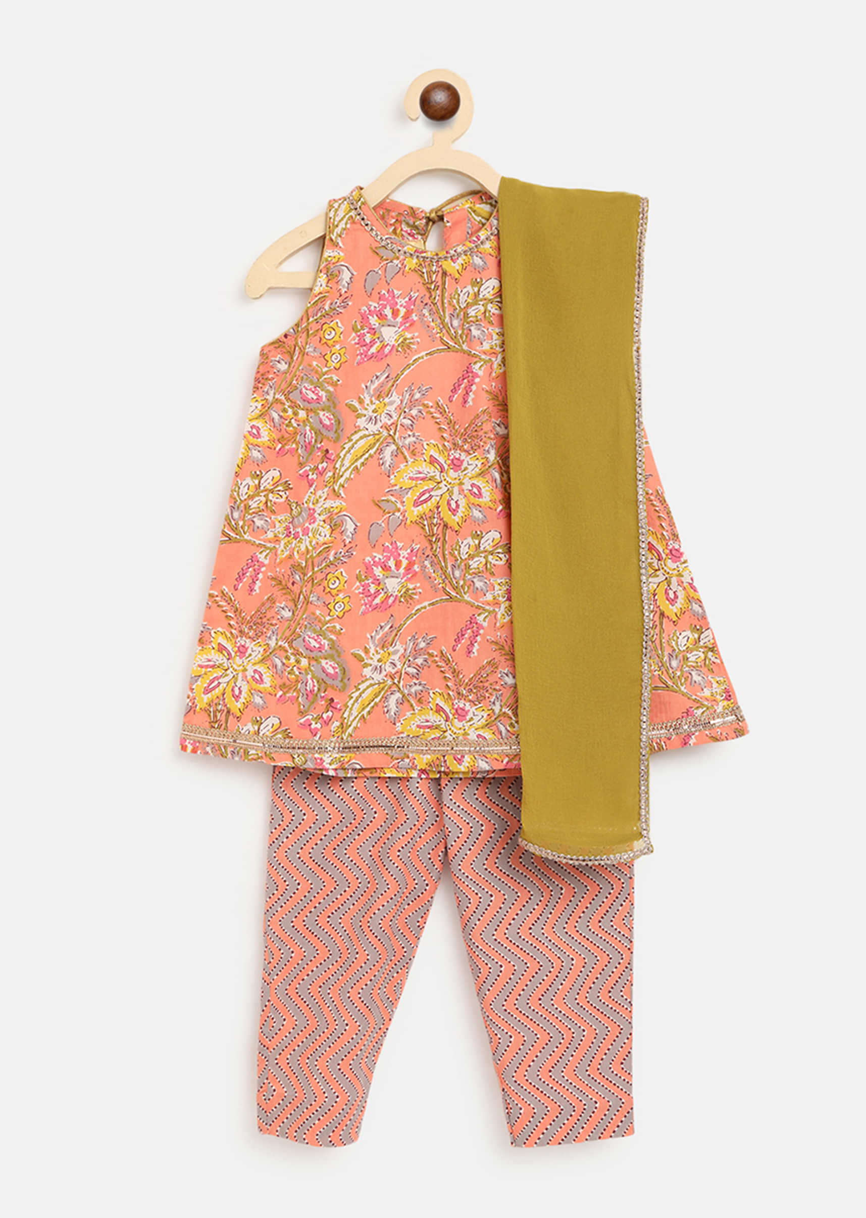 Kalki Girls Peach Suit Set In Cotton With Floral Print By Tiber Taber