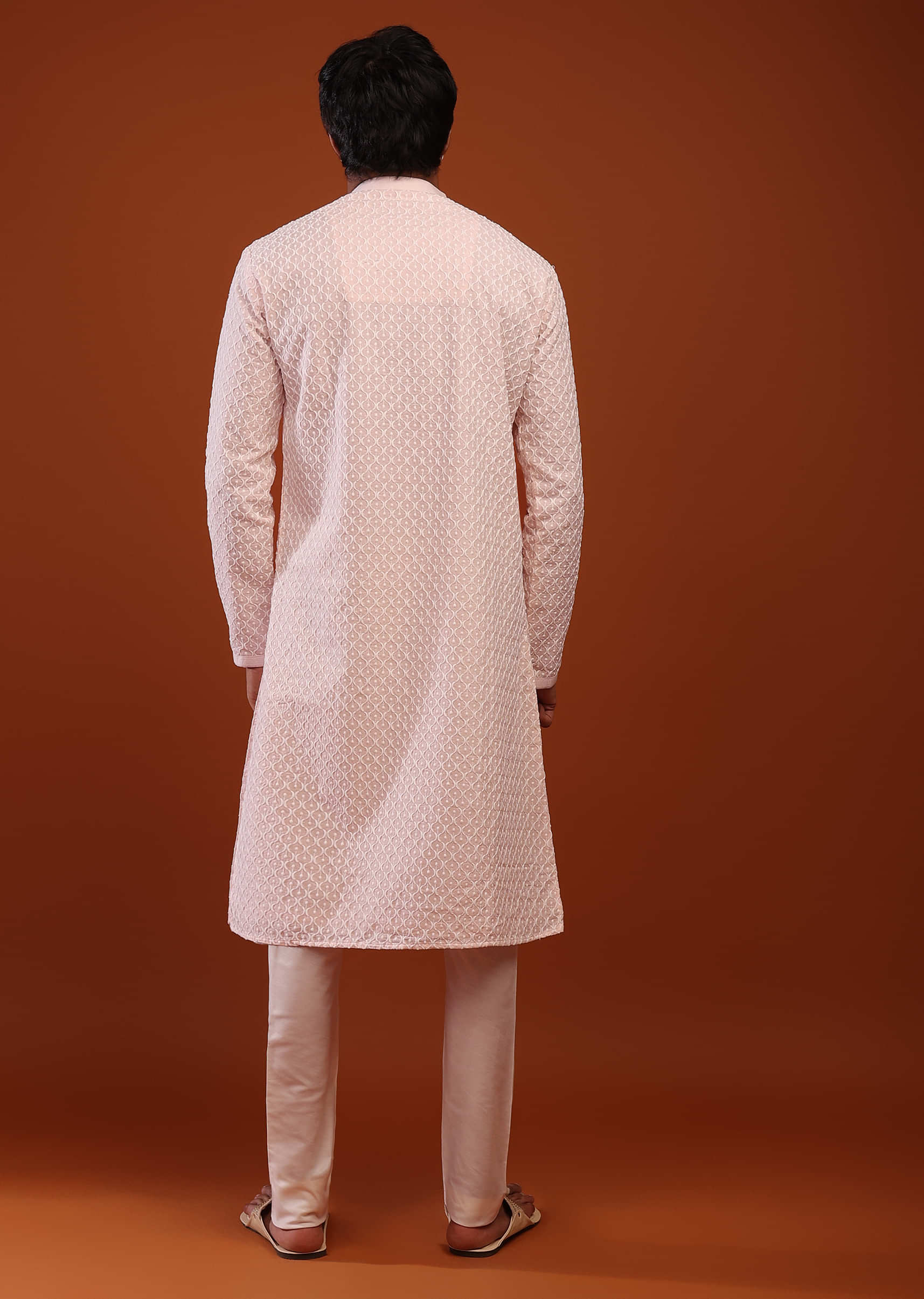 Peach Whip Raw Silk Kurta With Lucknowi Embroidery In Moroccan Jaal