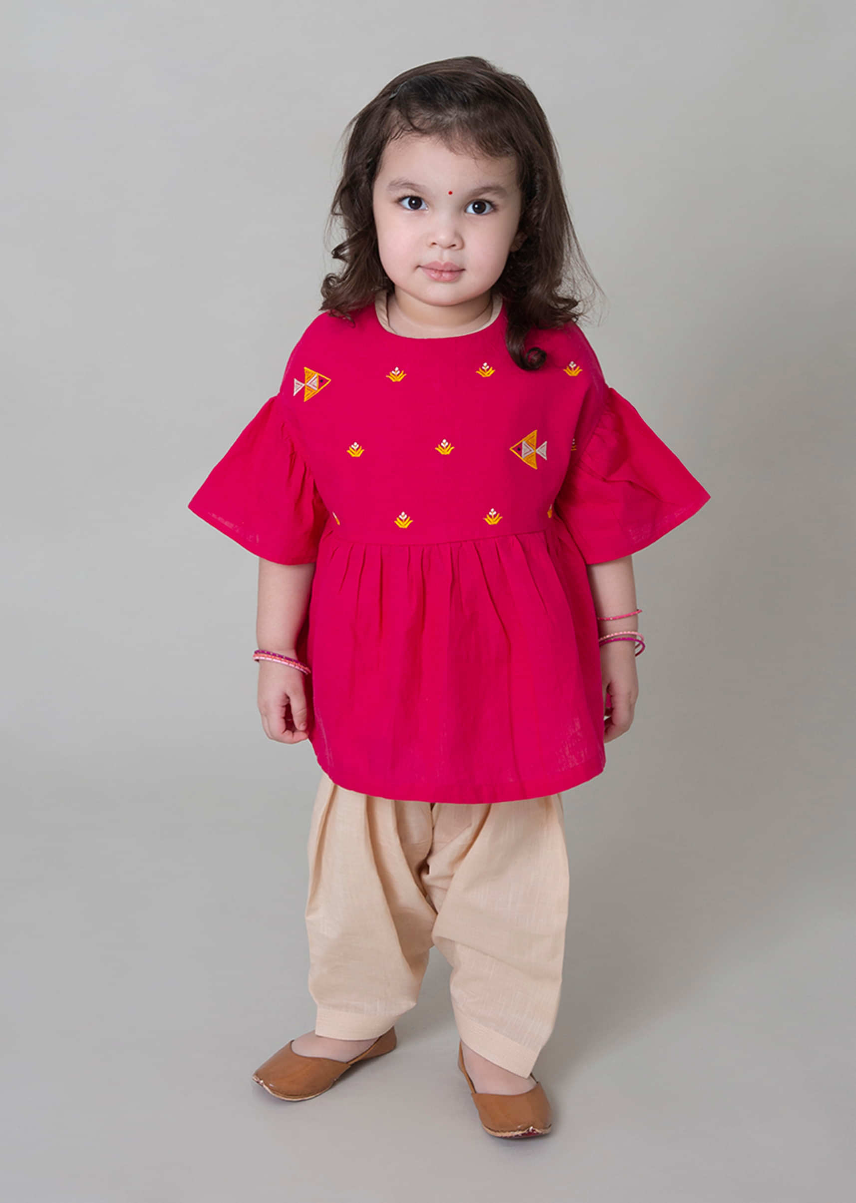 Kalki Girls Pink Dhoti Suit With Phulkari Inspired Fish Motifs By Tiber Taber