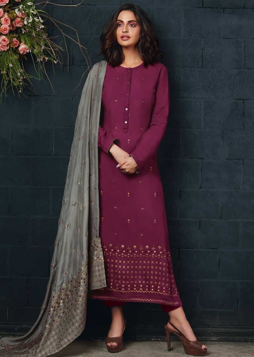 Plum unstitched suit in cotton with foil printed butti and border