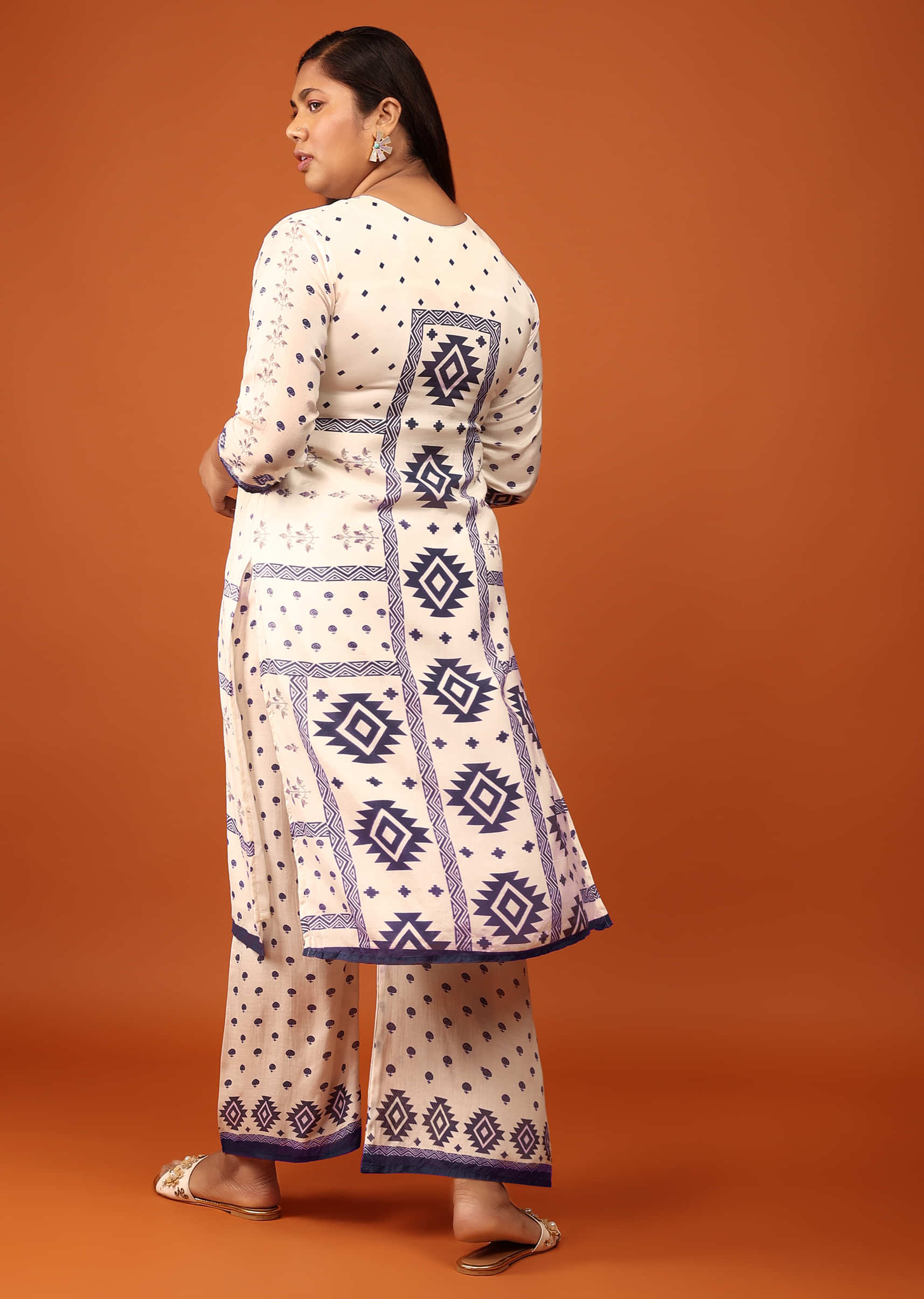 Ivory White Straight Cut Kurta Set In Cotton With Light Purple Printed Tribal Motifs