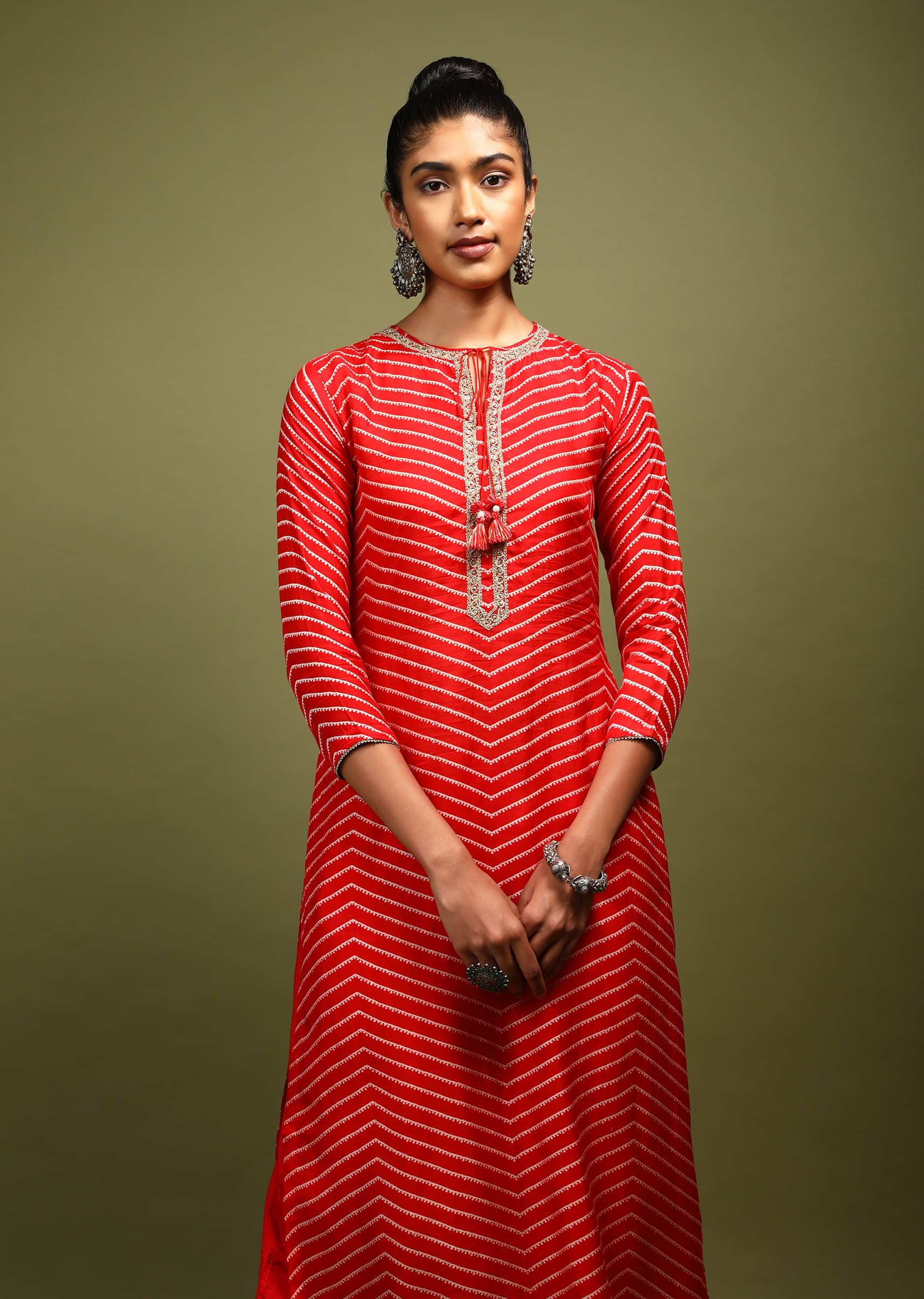 Red Kurta In Cotton With Batik Printed Chevron Design And Zari Work On The Neckline 