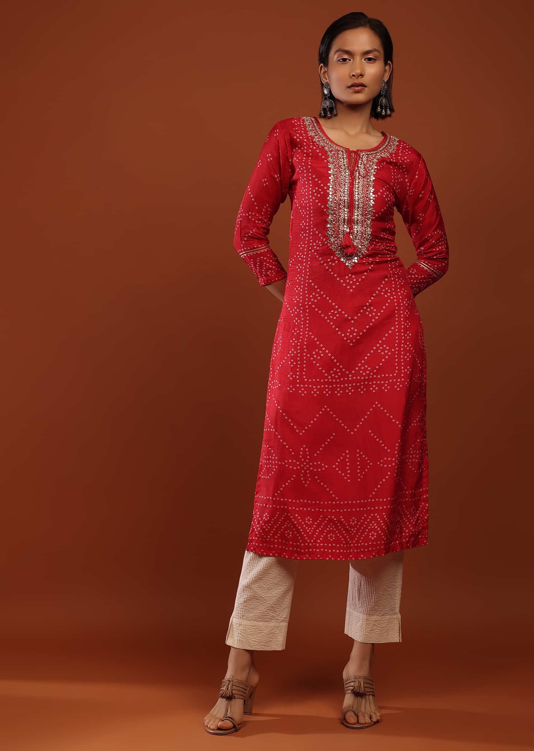 Red Kurta In Cotton With Bandhani Print And Gotta Work