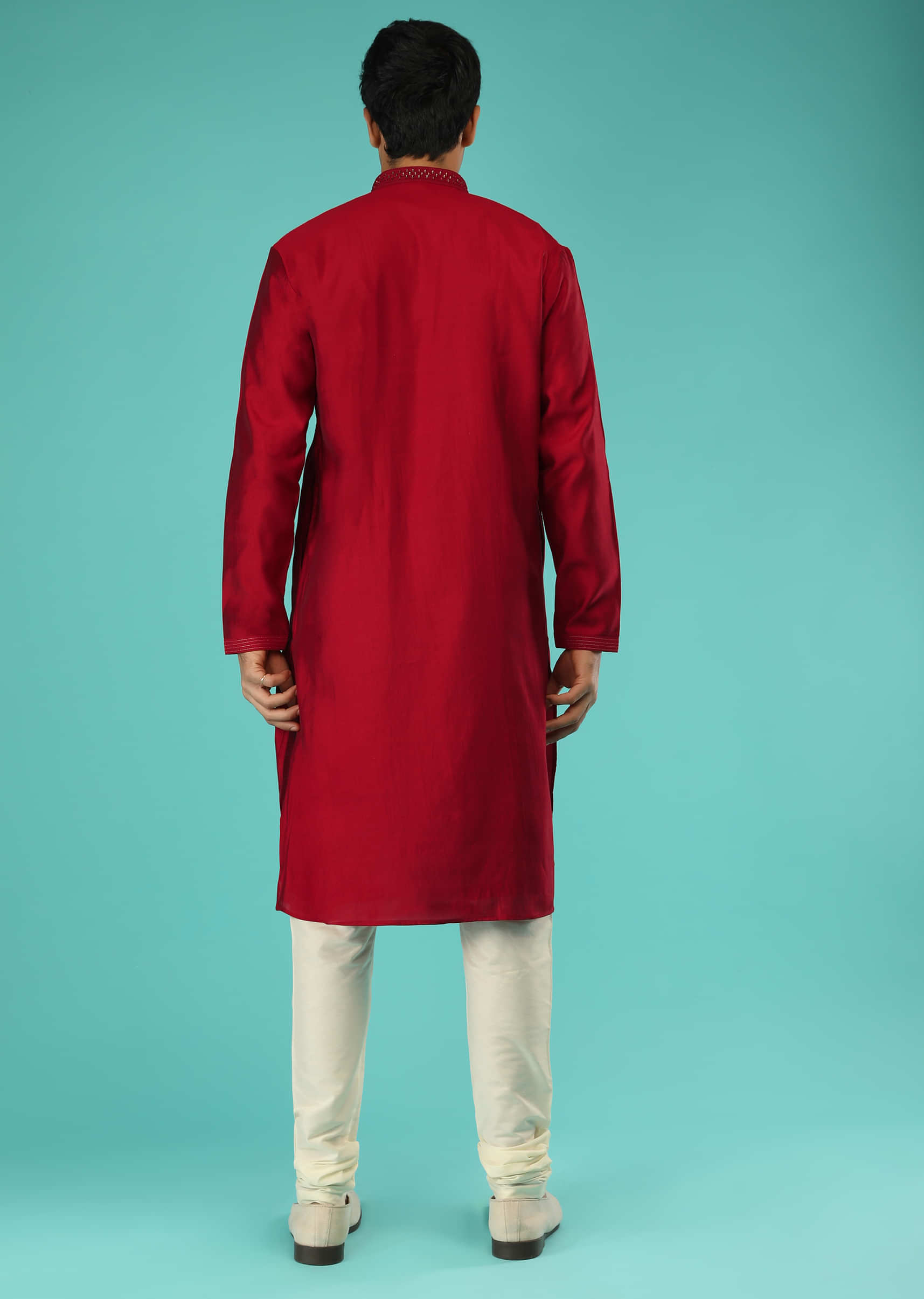 Red Kurta Set In Silk With Resham And Mirror Abla Embroidered Yoke Design