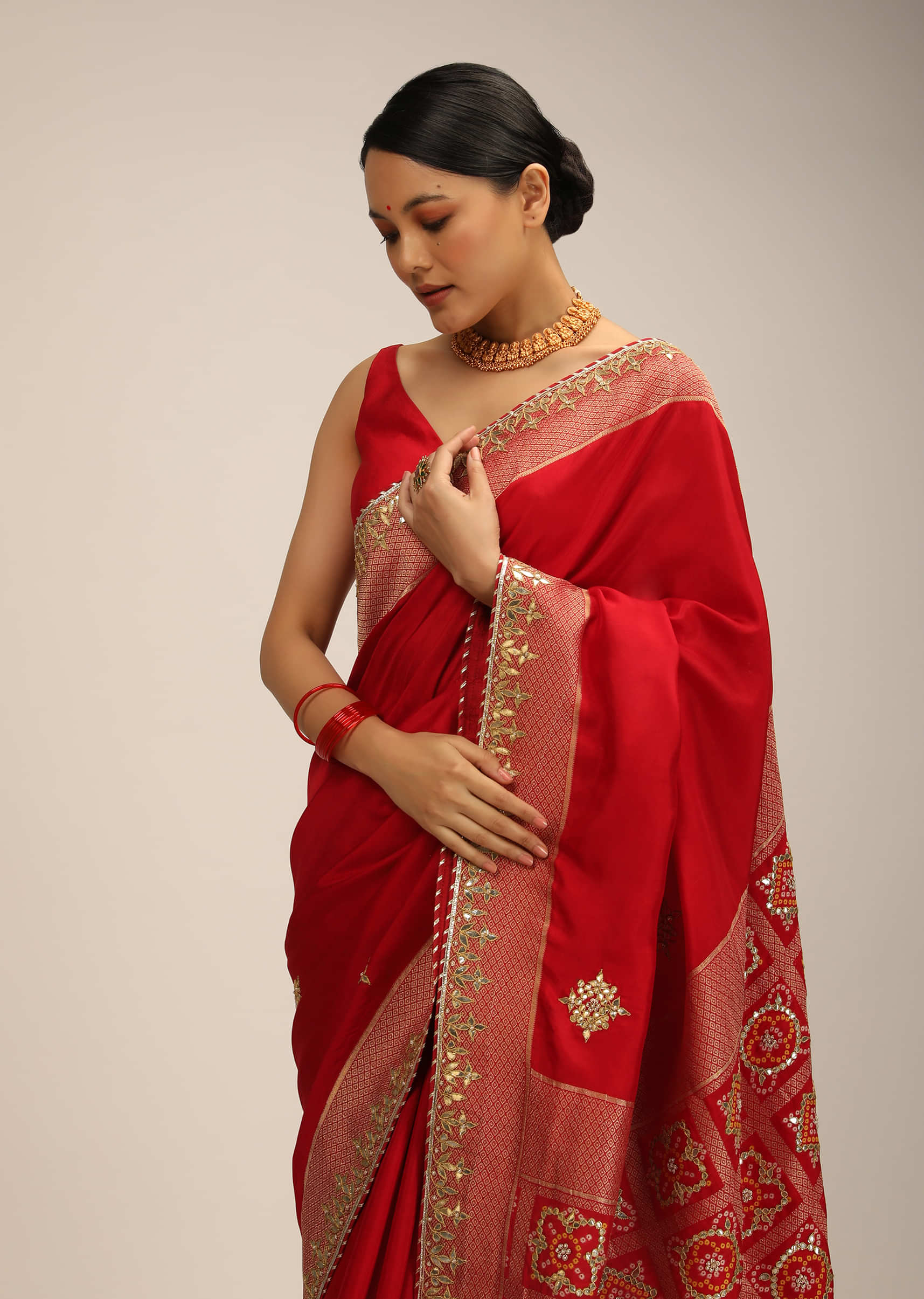 Red Saree In Silk With Brocade Geometric Design On The Pallu And Gotta Embroidery