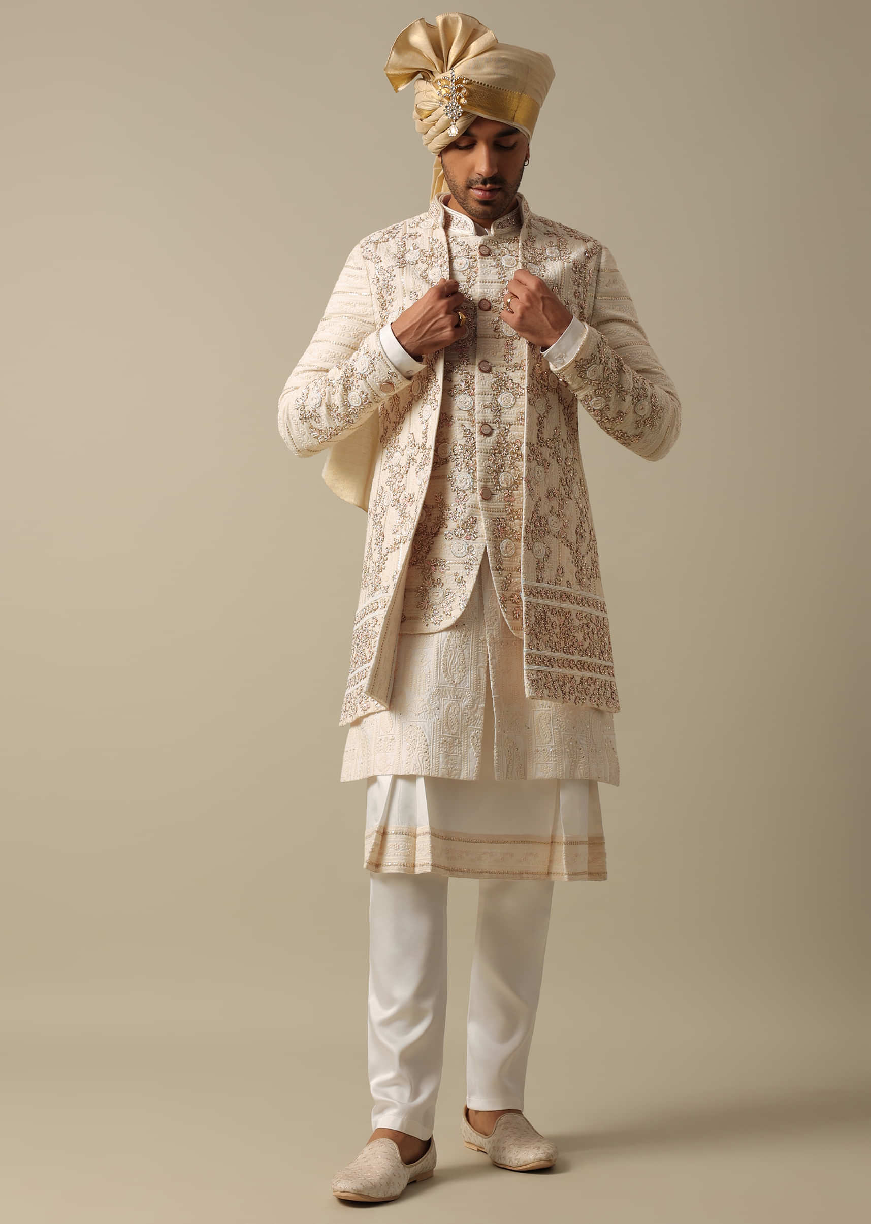 Heavy sherwani 2025