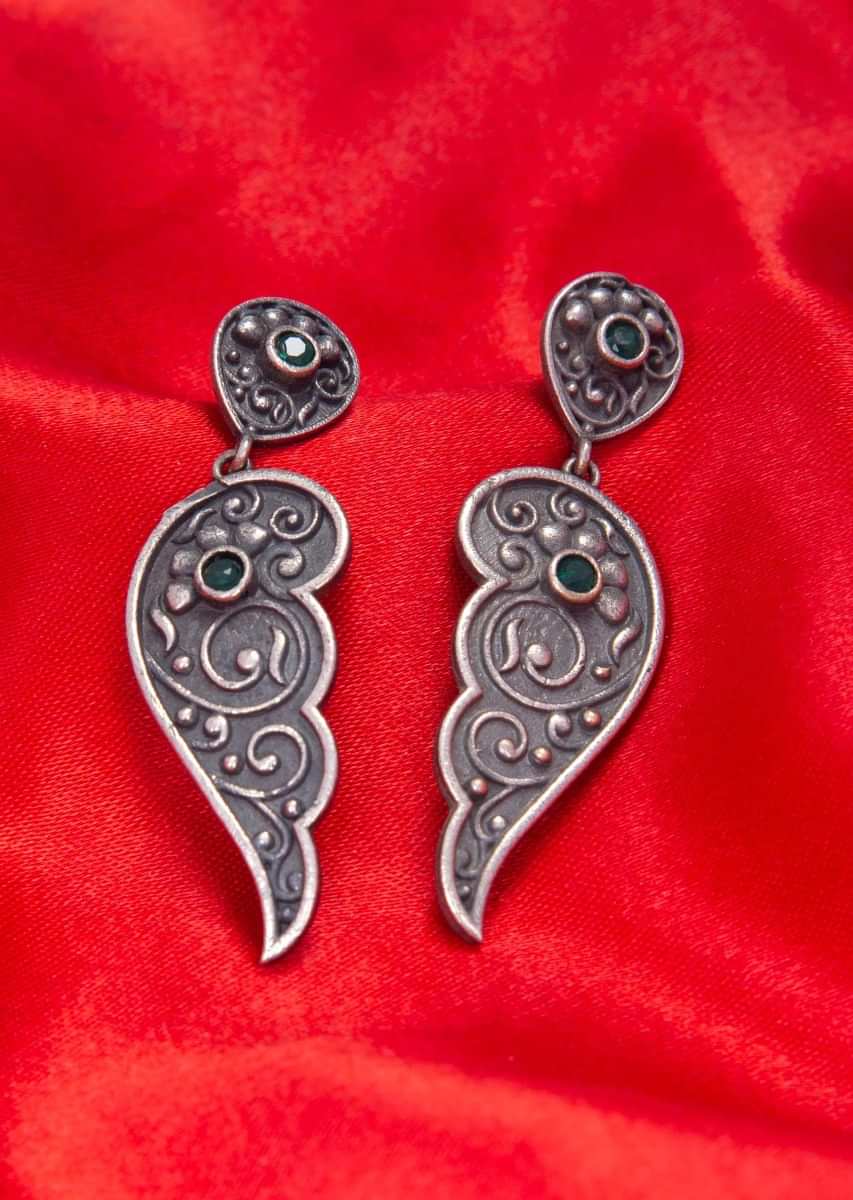 Self carved oxidizedsilver coated earring only on kalki