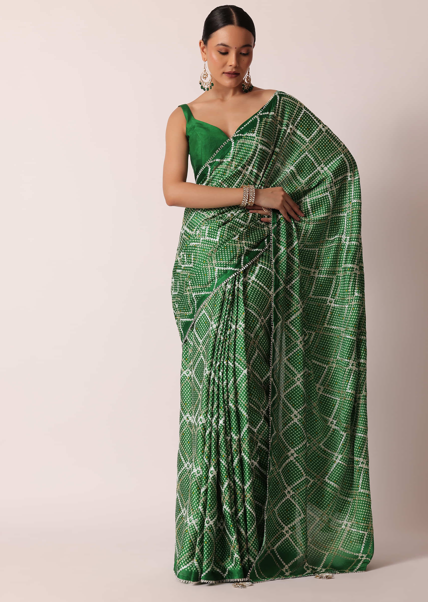 Off White Georgette Saree With Cut Dana Zardosi Embroidery Along With  Copper Detailing