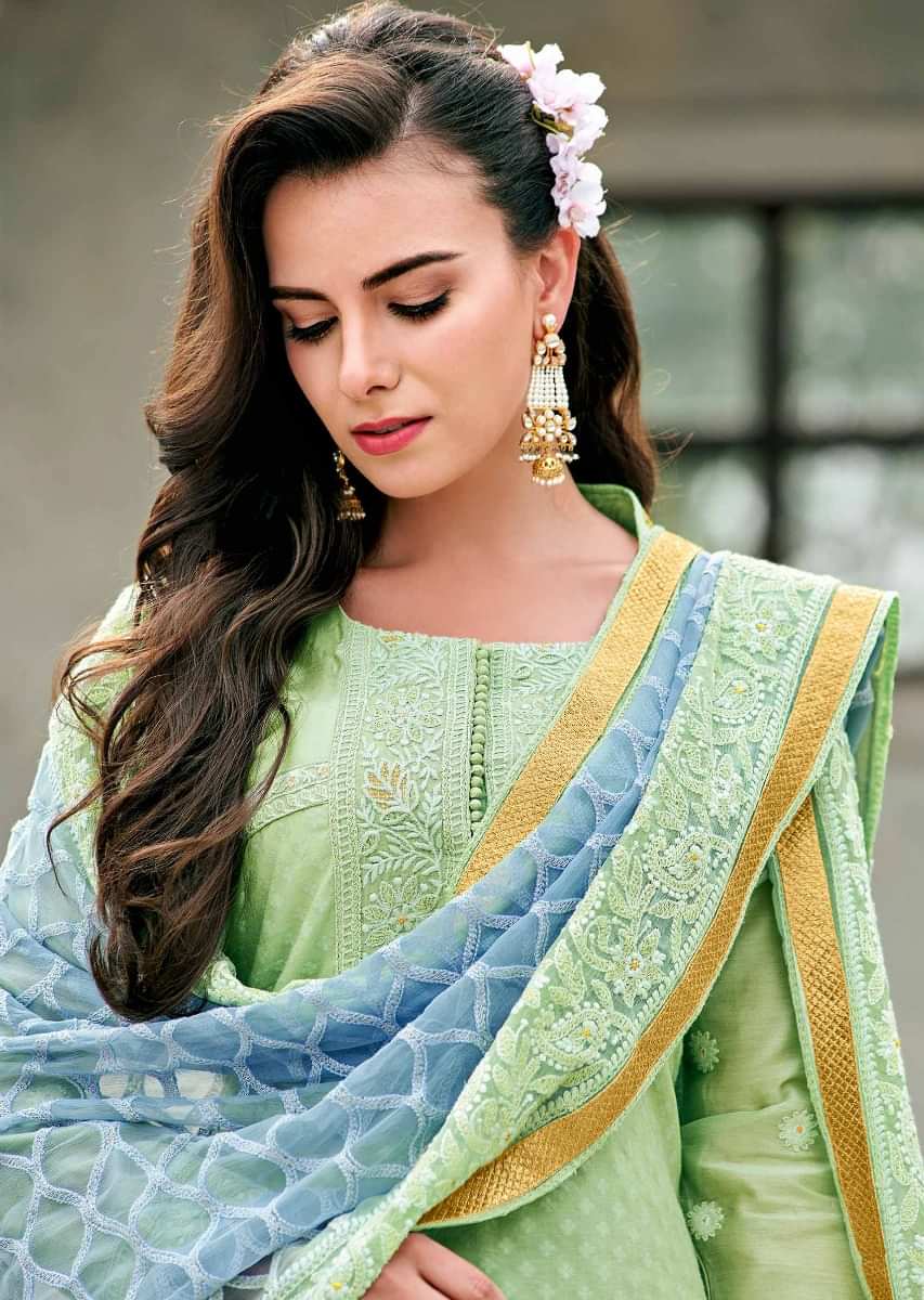 Straight Suit In Pista Green Cotton Silk Adorn With Embroidered Placket And Butti In Thread Online - Kalki Fashion