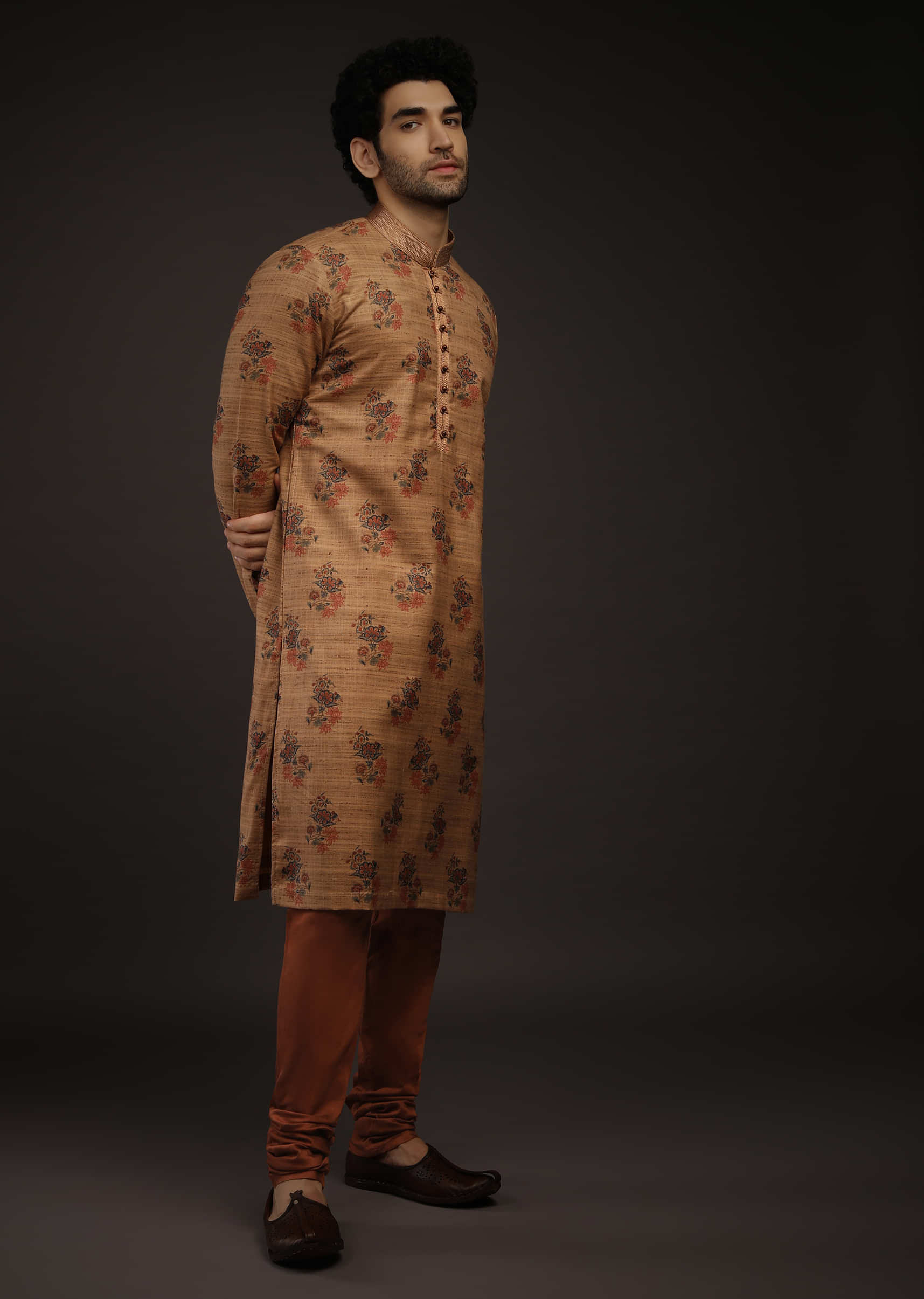 Sugar Brown Kurta Set In Raw Silk With Rust And Dark Blue Printed Floral Buttis