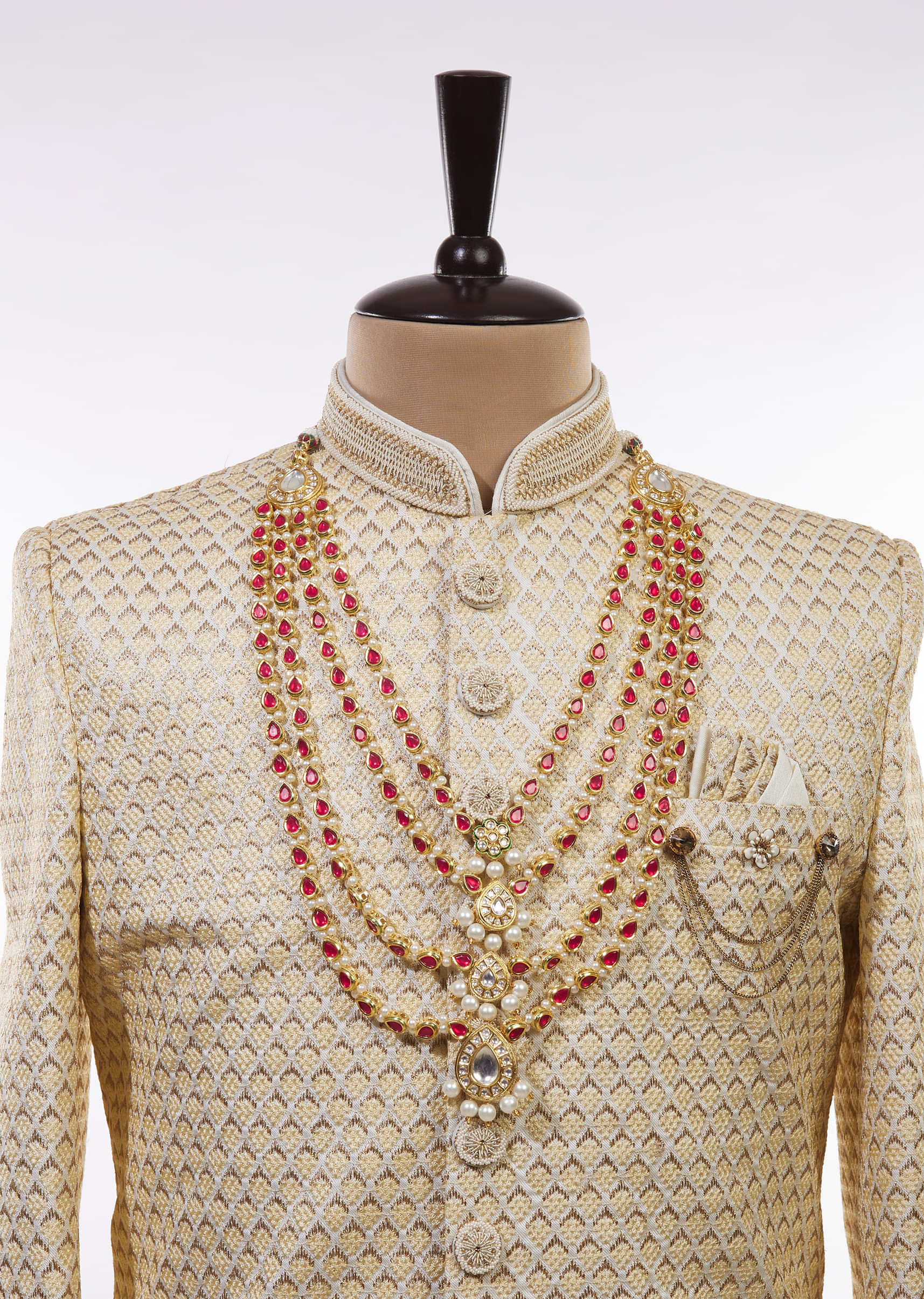 Traditional Gold Toned Layered Kundan Mala In Red And White
