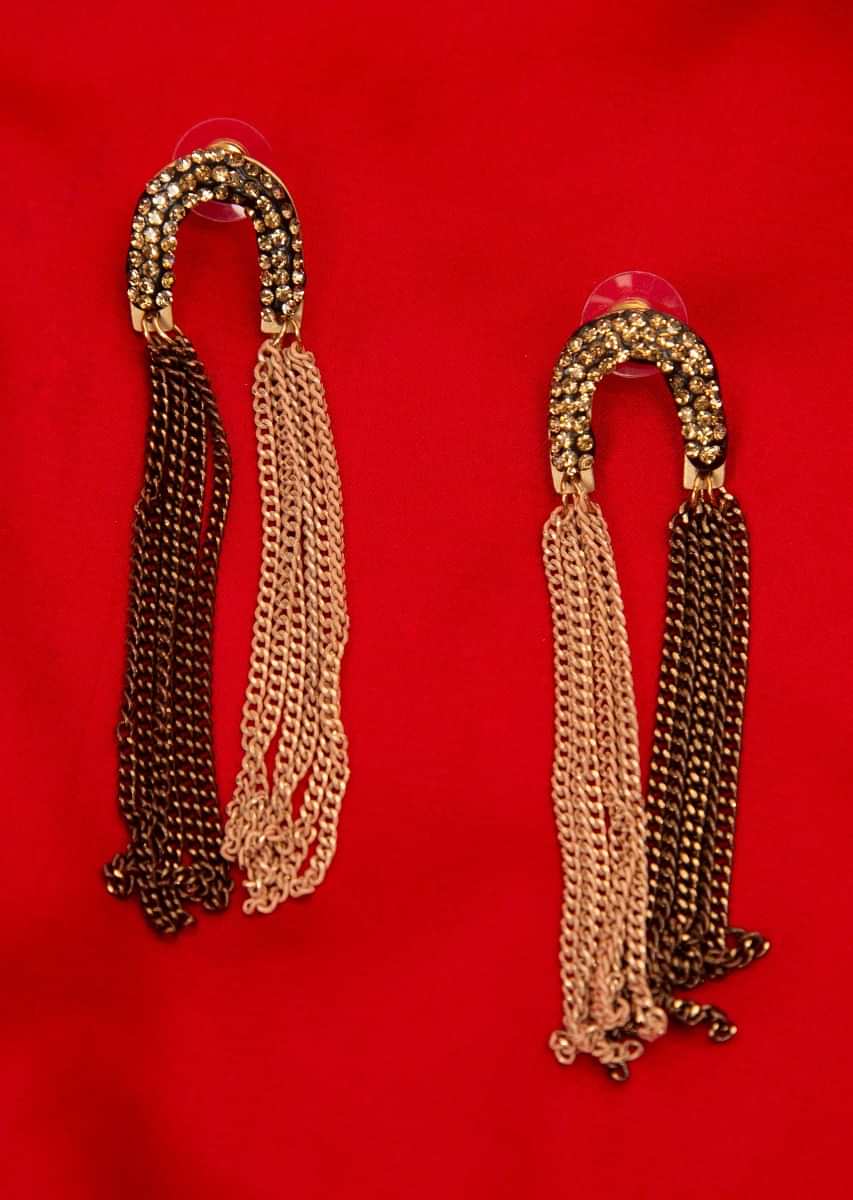 Two shade multi layer seek chain tassel earring