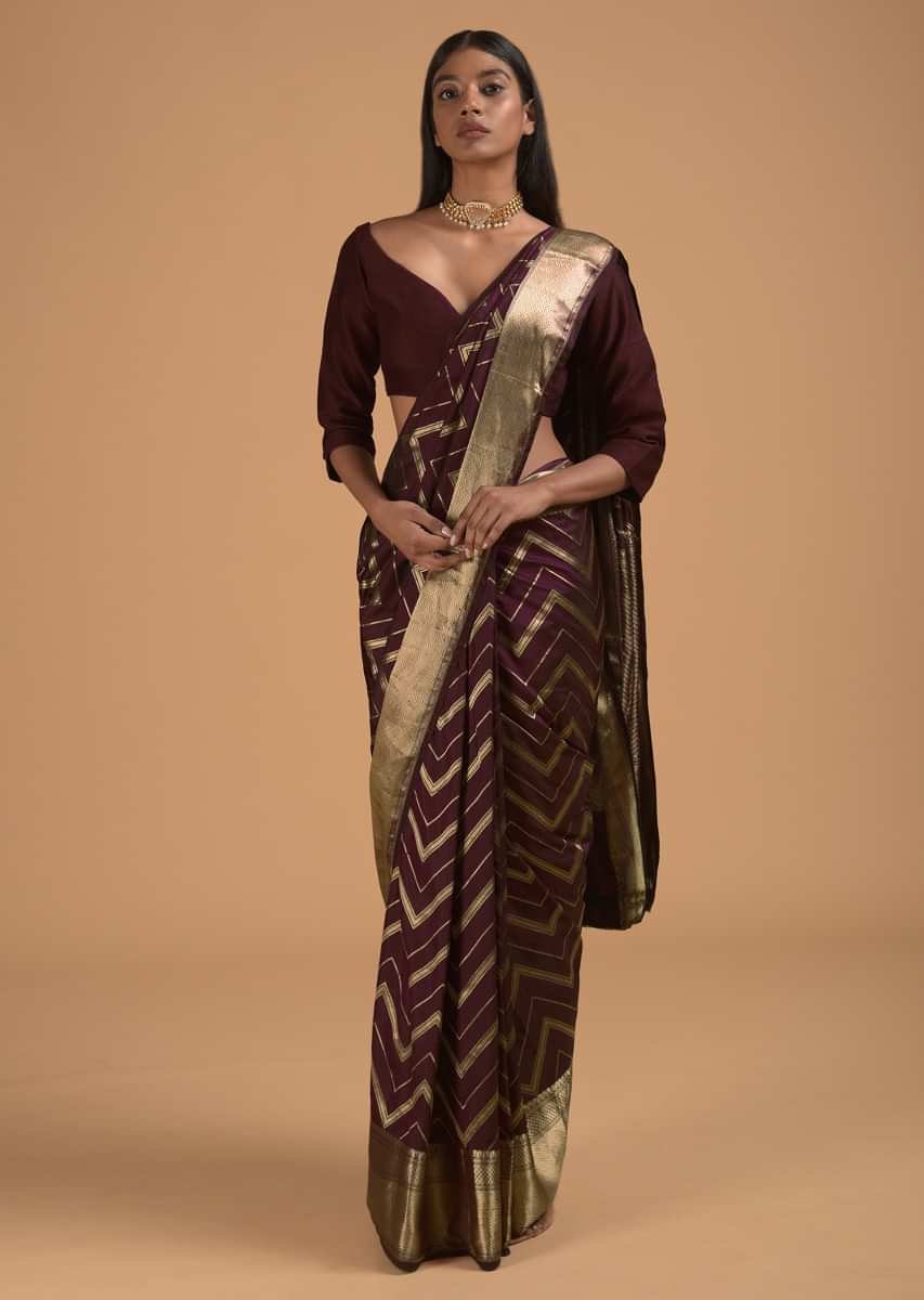 Wine Purple Pure Handloom Saree In Silk With Woven Chevron Design Online - Kalki Fashion