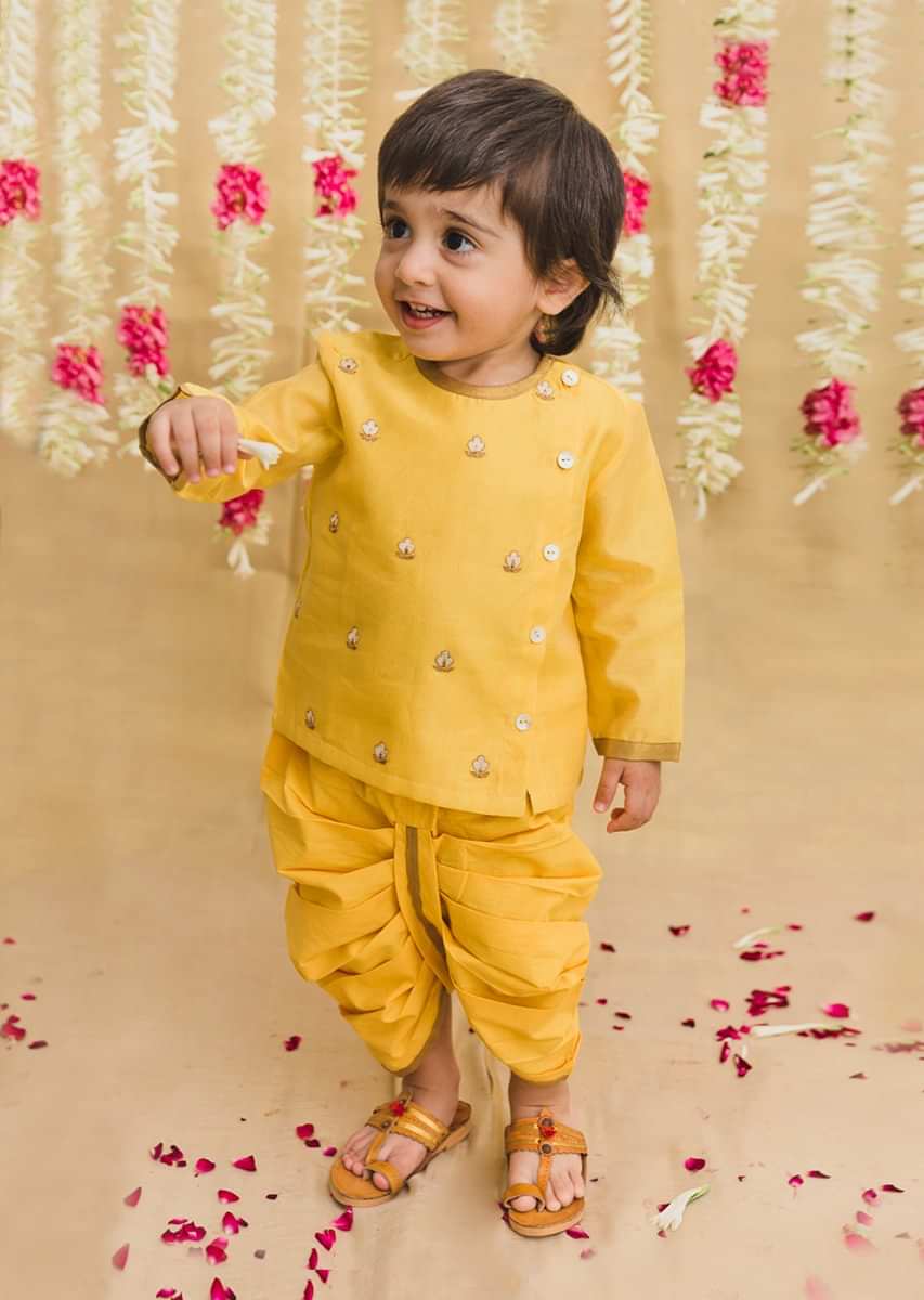Kalki Boys Yellow Kurta And Dhoti Set In Chanderi Cotton Silk With Zari Embroidered Floral Butti Work By Tiber Taber