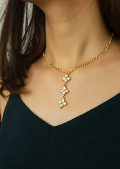 Gold Plated Necklace With Floral Chain Encrusted With Kundan Pendant