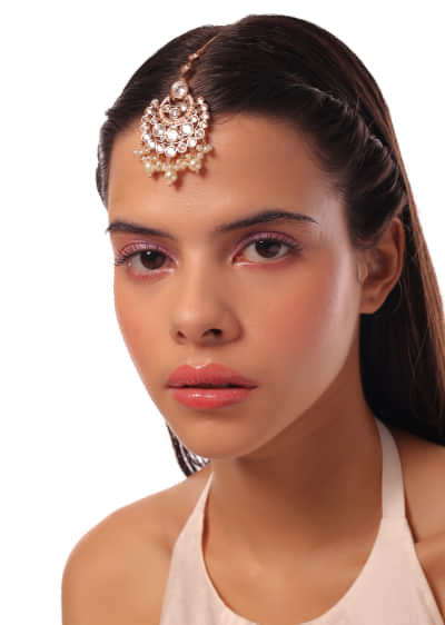 Golden Maang Tika With White Stones And Pearl Tassels
