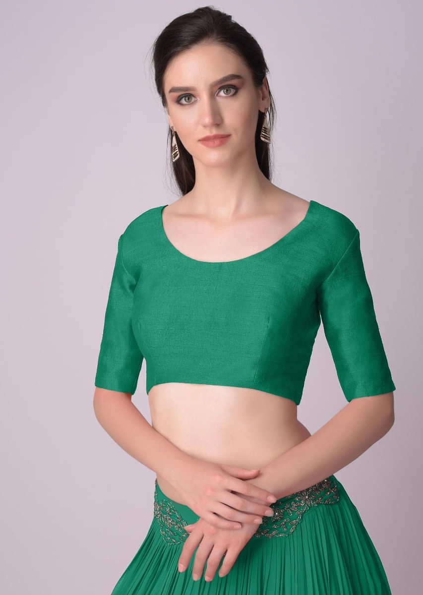 Green Blouse With Half Sleeves And Round Neckline 