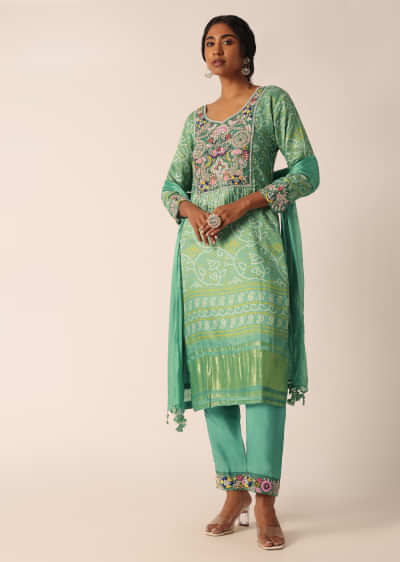 Green Banarasi Pant Set With Sequin Embellishments And Bandhani Print