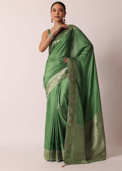 Green Banarasi Saree With Floral Motif Woven Pallu And Unstitched Blouse Piece