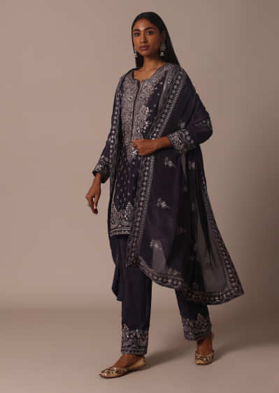 Grey Embellished Pant Set In Chinnon With Thread Embroidered Kurta