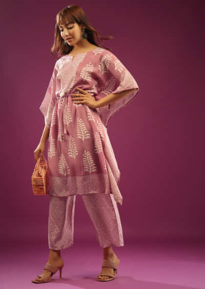 Kalki Polignac Pink Kaftan Set In Cotton With Print 