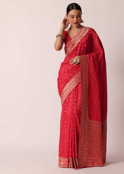 Red Dola Silk Saree With Woven Gold Buttis And Unstitched Blouse Piece