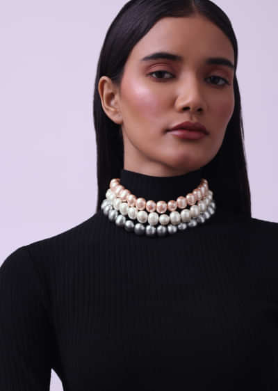 Three Layered Choker In Mother Of Pearls