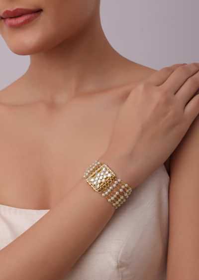 White Kundan Bracelet With Pearls In Mix Metal